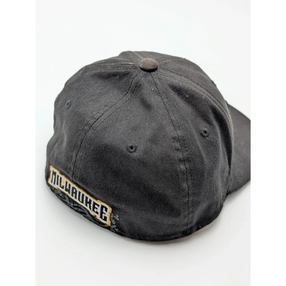 Milwaukee Brewers 2-Tone Cooperstown Collection‎ American Needle Cap/Hat